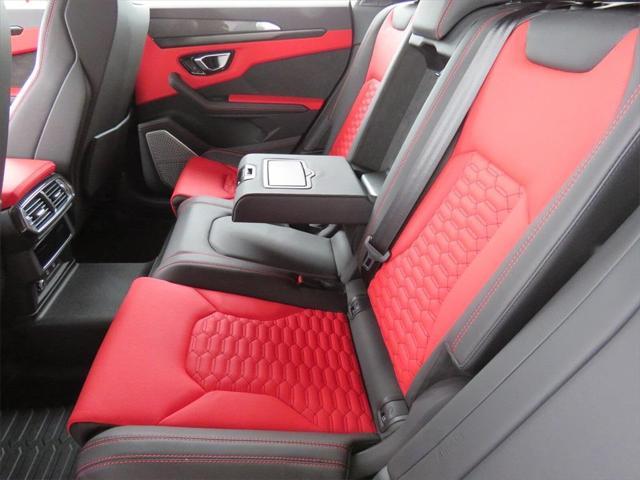 used 2022 Lamborghini Urus car, priced at $235,990