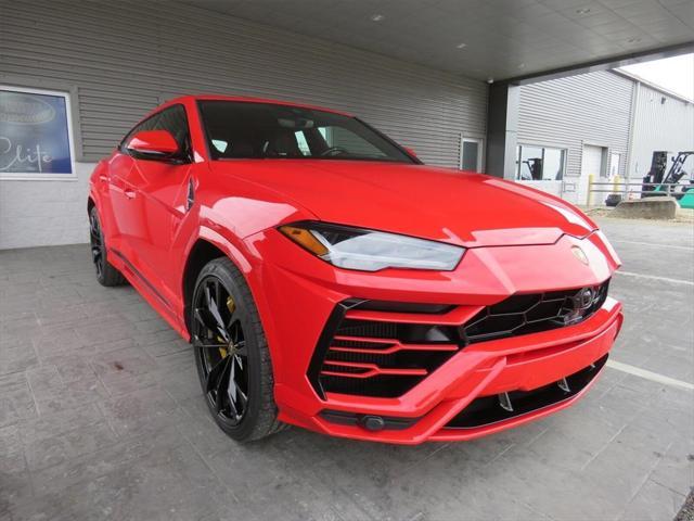 used 2022 Lamborghini Urus car, priced at $235,990