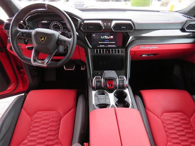 used 2022 Lamborghini Urus car, priced at $235,990