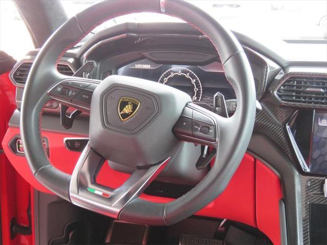used 2022 Lamborghini Urus car, priced at $235,990