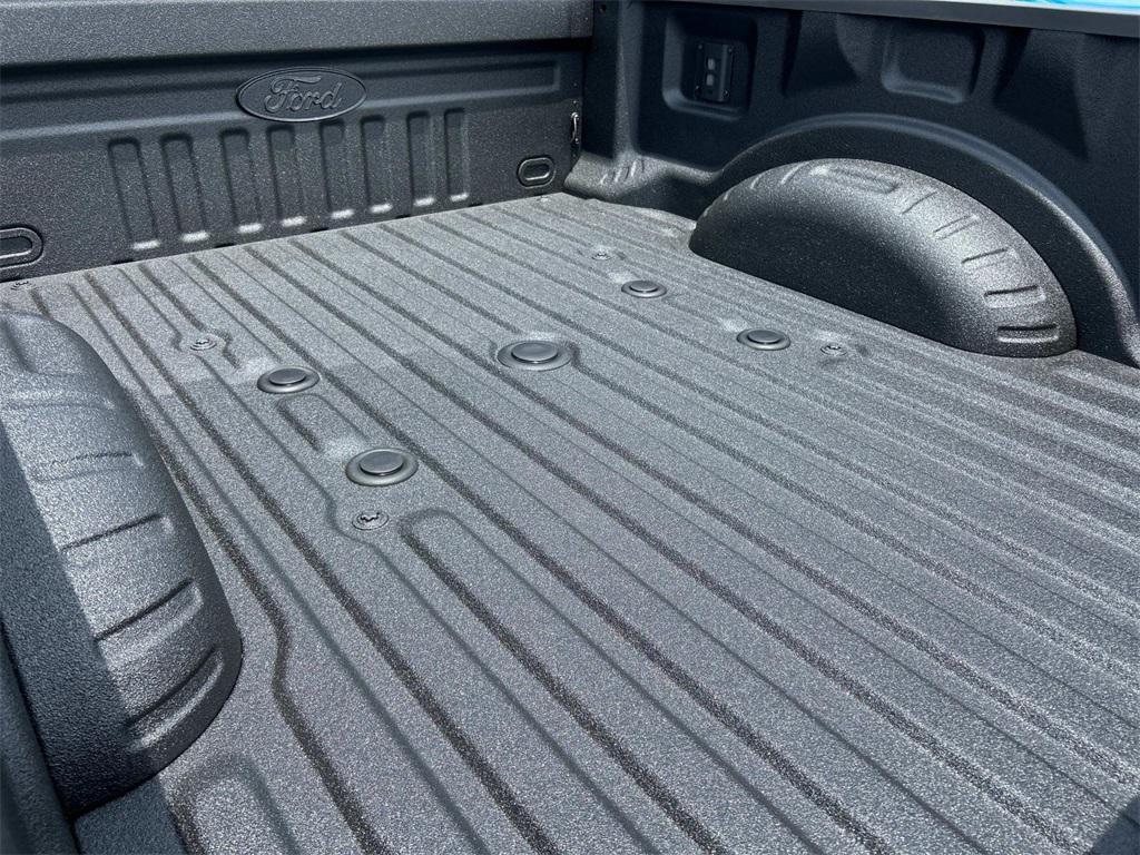 new 2025 Ford F-350 car, priced at $80,000