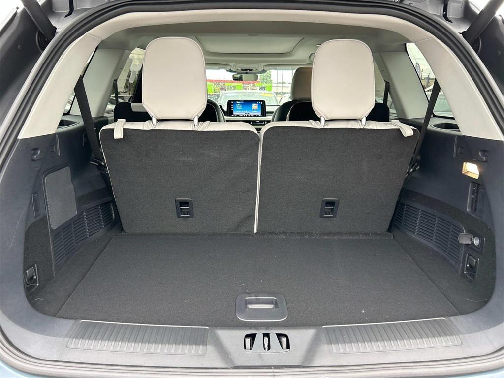 new 2025 Lincoln Aviator car, priced at $67,000