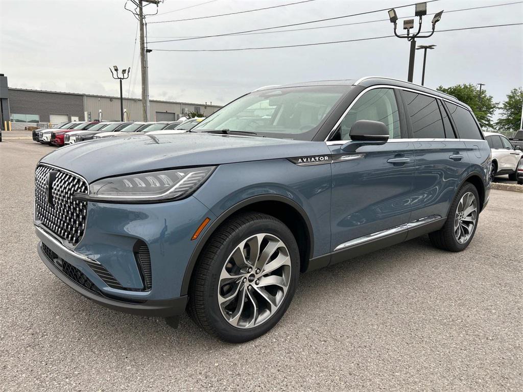 new 2025 Lincoln Aviator car, priced at $67,000