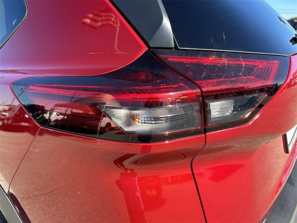 used 2021 Nissan Rogue car, priced at $18,981