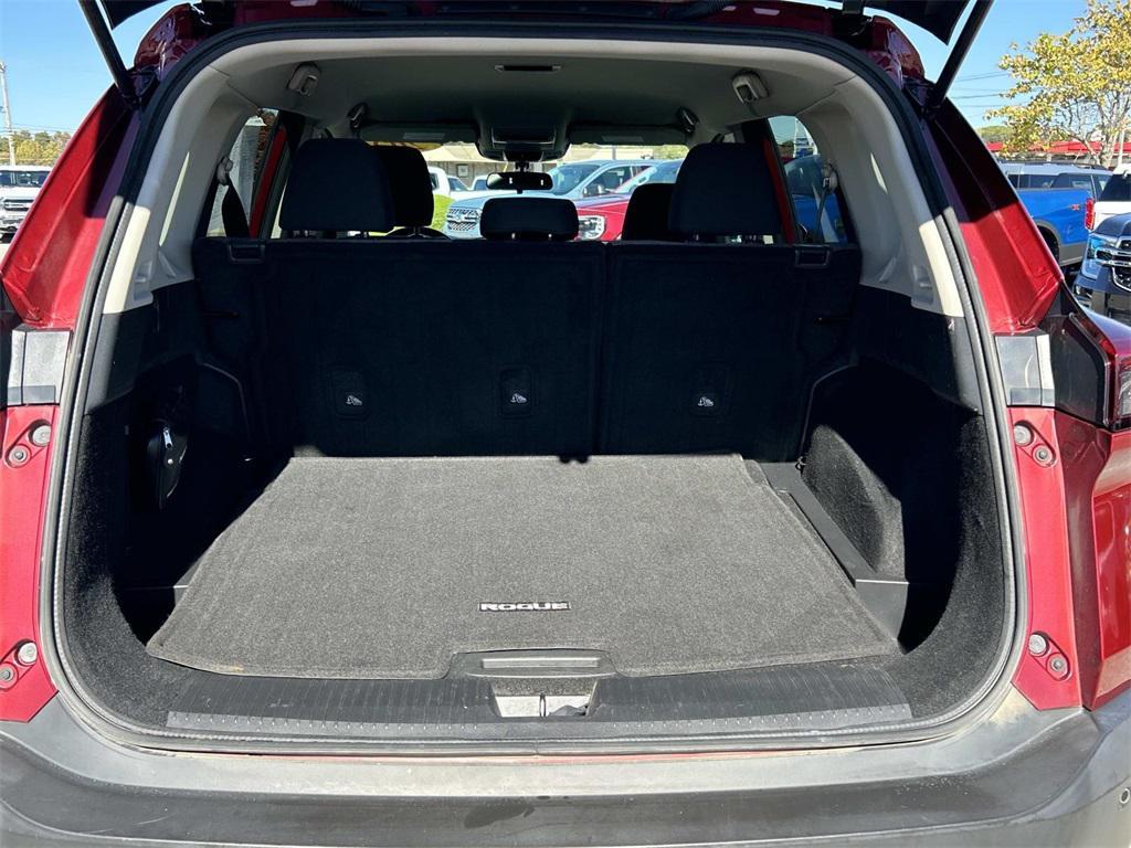 used 2021 Nissan Rogue car, priced at $18,981