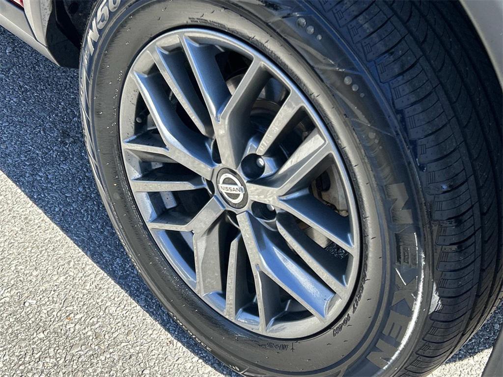 used 2021 Nissan Rogue car, priced at $18,981