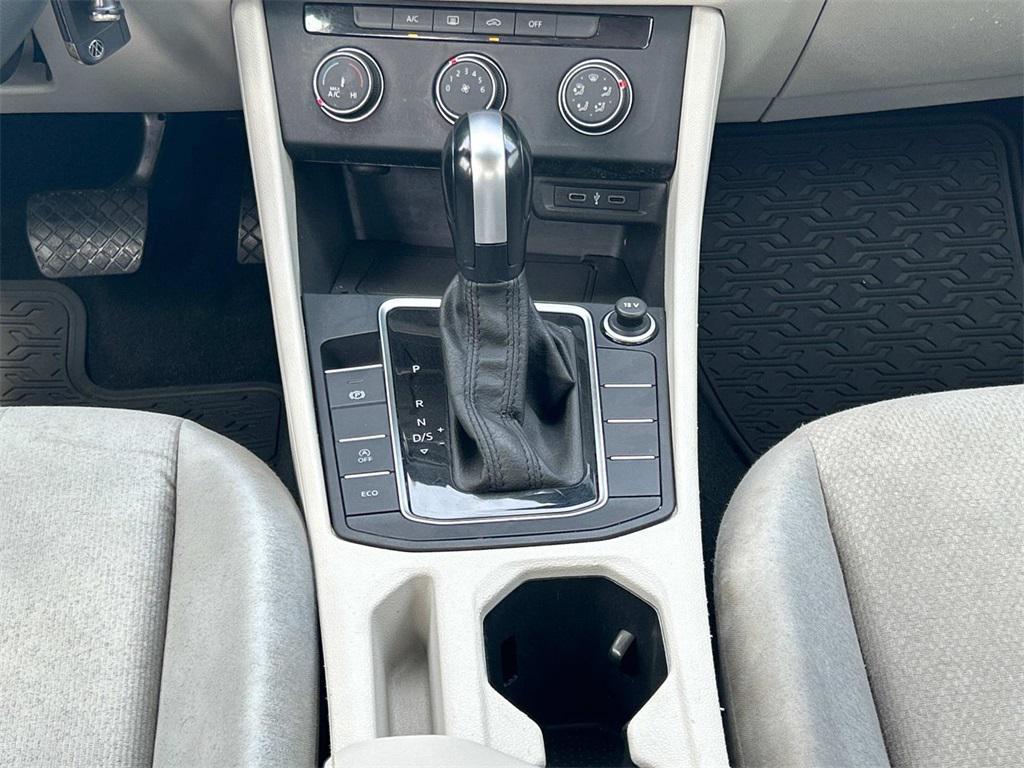 used 2021 Volkswagen Jetta car, priced at $17,992