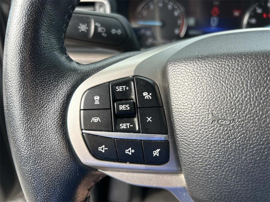 used 2022 Ford Explorer car, priced at $31,990