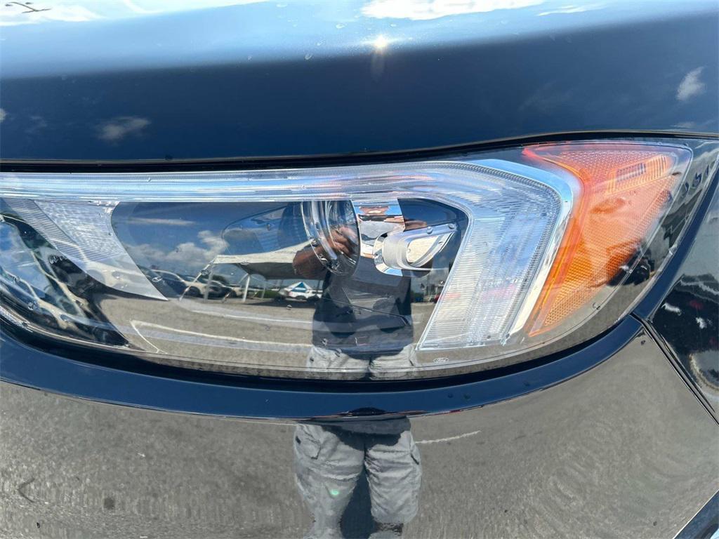 used 2024 Ford Edge car, priced at $33,981