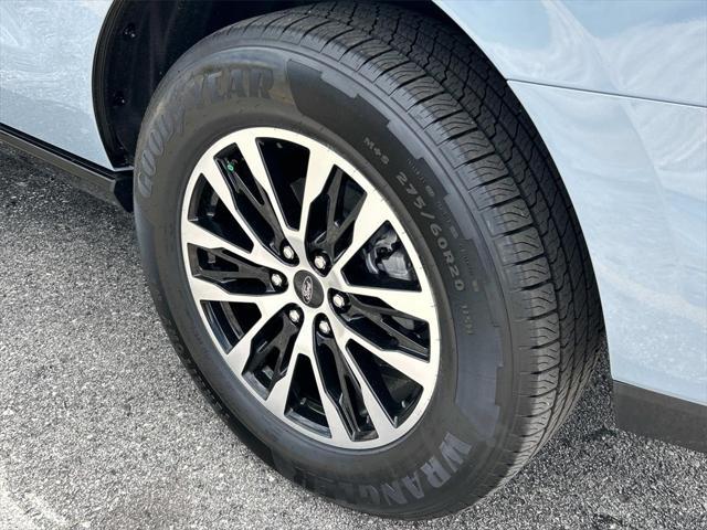 new 2025 Ford Expedition car, priced at $79,320