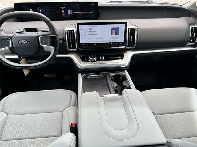 new 2025 Ford Expedition car, priced at $79,320