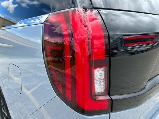 new 2025 Ford Expedition car, priced at $79,320