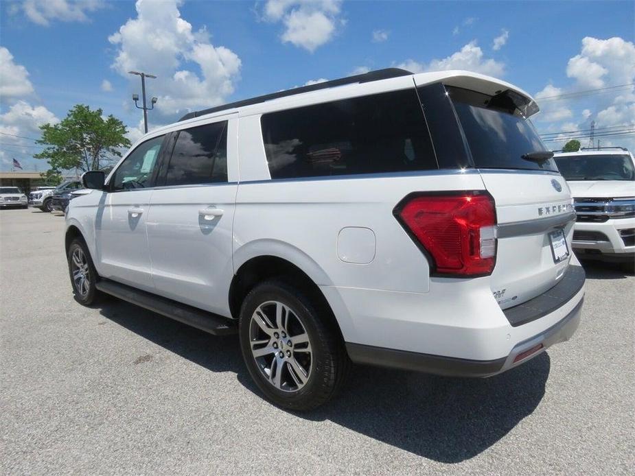 new 2024 Ford Expedition Max car, priced at $74,304