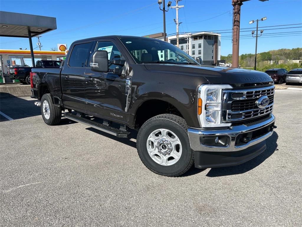 new 2025 Ford F-250 car, priced at $68,500