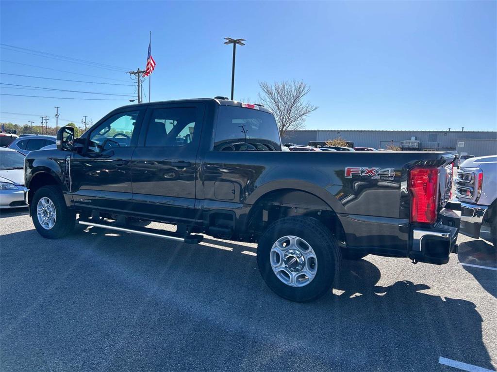 new 2025 Ford F-250 car, priced at $68,500