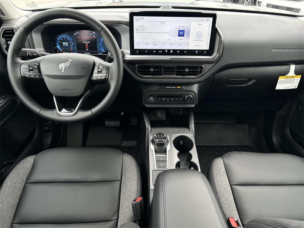 new 2025 Ford Bronco Sport car, priced at $37,000