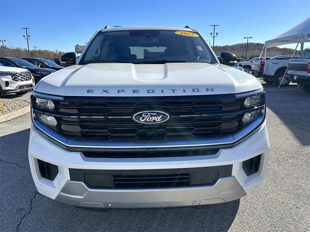 used 2025 Ford Expedition car, priced at $89,981