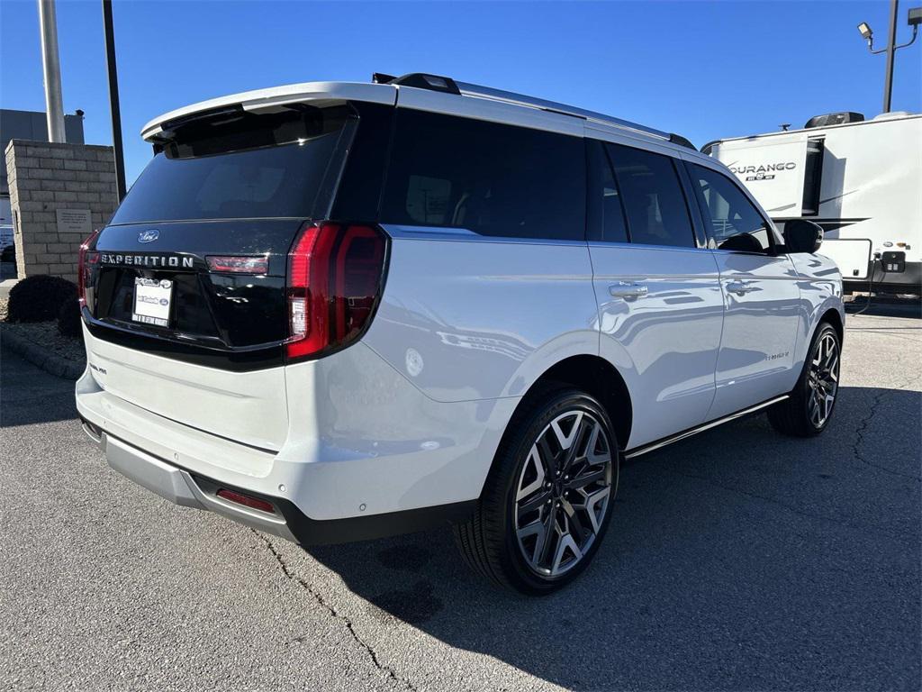 used 2025 Ford Expedition car, priced at $89,981
