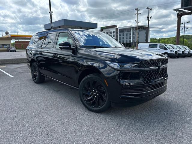 new 2025 Lincoln Navigator car, priced at $106,500