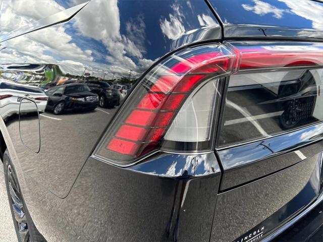 new 2025 Lincoln Navigator car, priced at $106,500