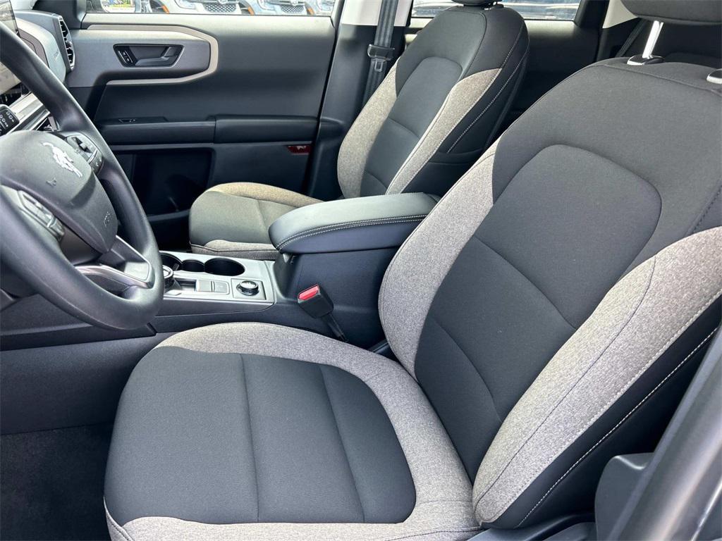 new 2025 Ford Bronco Sport car, priced at $32,000