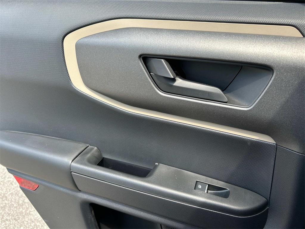 new 2025 Ford Bronco Sport car, priced at $32,000