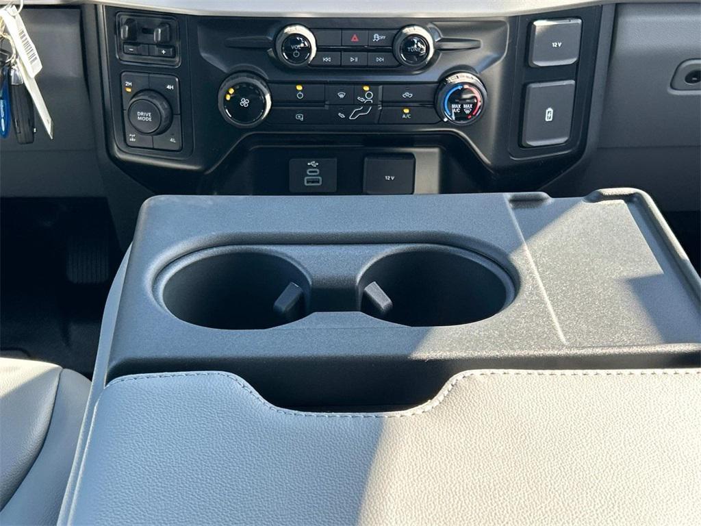 new 2025 Ford F-350 car, priced at $65,000