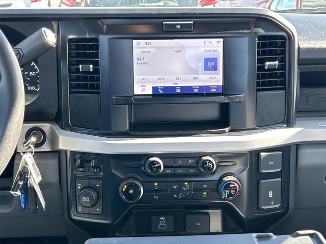 new 2025 Ford F-350 car, priced at $69,265