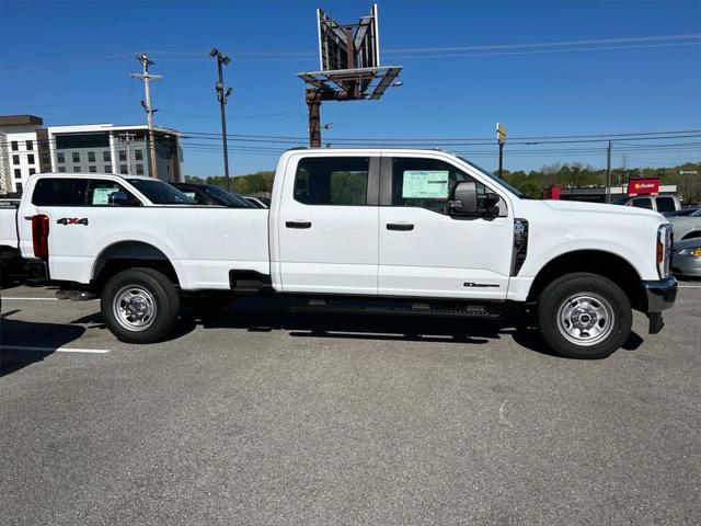 new 2025 Ford F-350 car, priced at $69,265