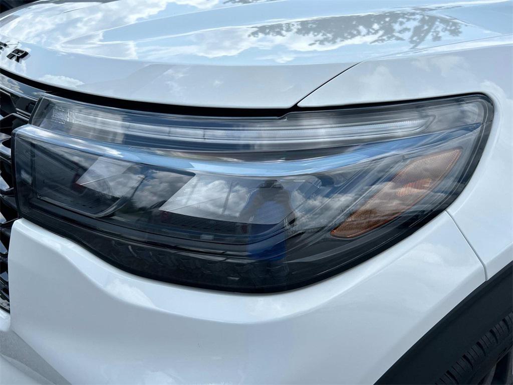 new 2025 Ford Explorer car, priced at $60,255
