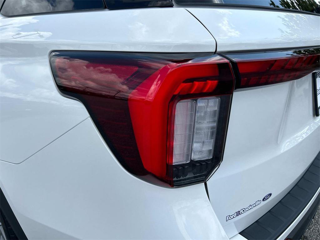 new 2025 Ford Explorer car, priced at $60,255