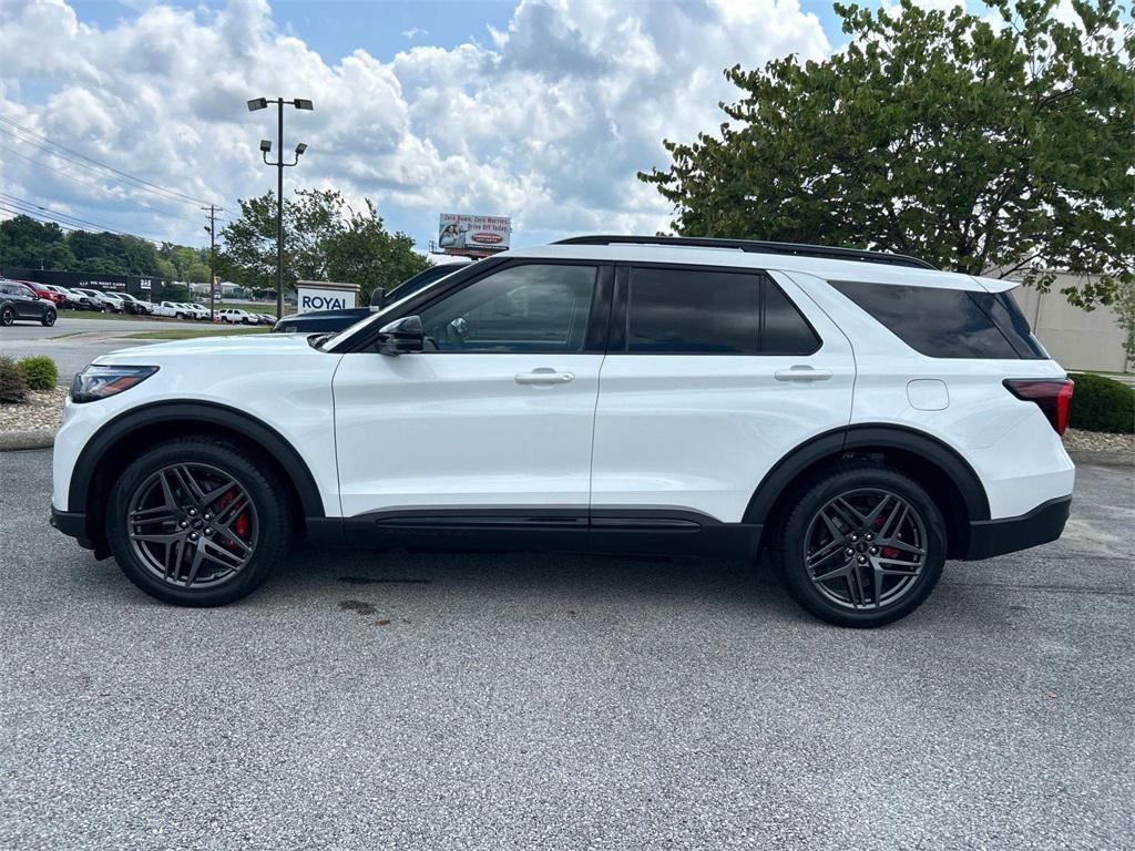 new 2025 Ford Explorer car, priced at $60,255