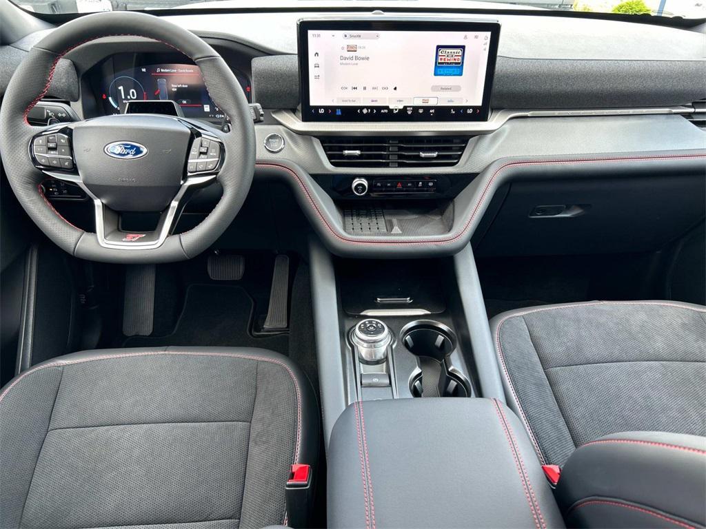 new 2025 Ford Explorer car, priced at $60,255