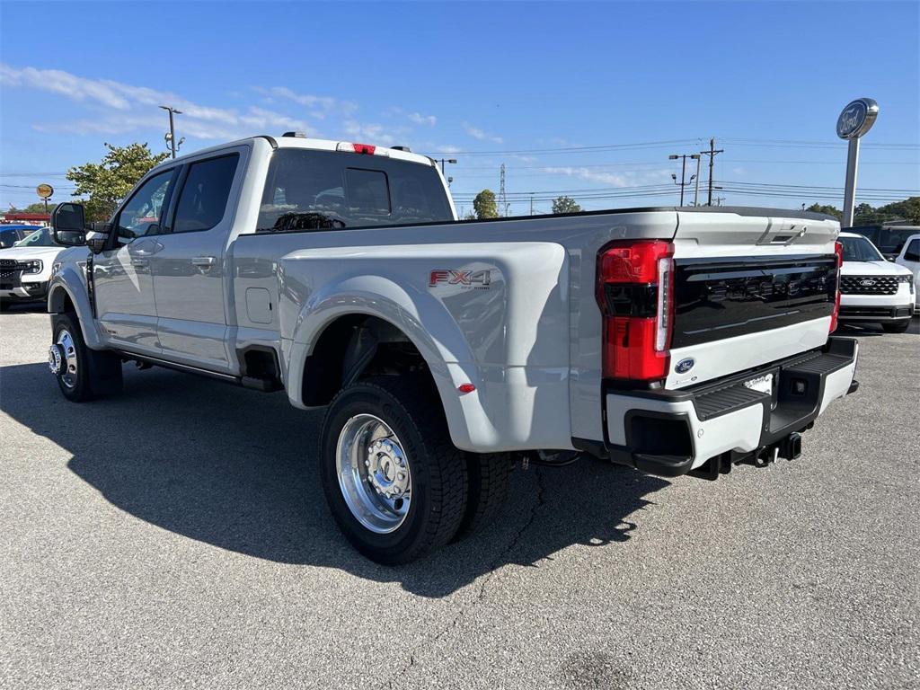 new 2026 Ford F-450 car, priced at $108,925
