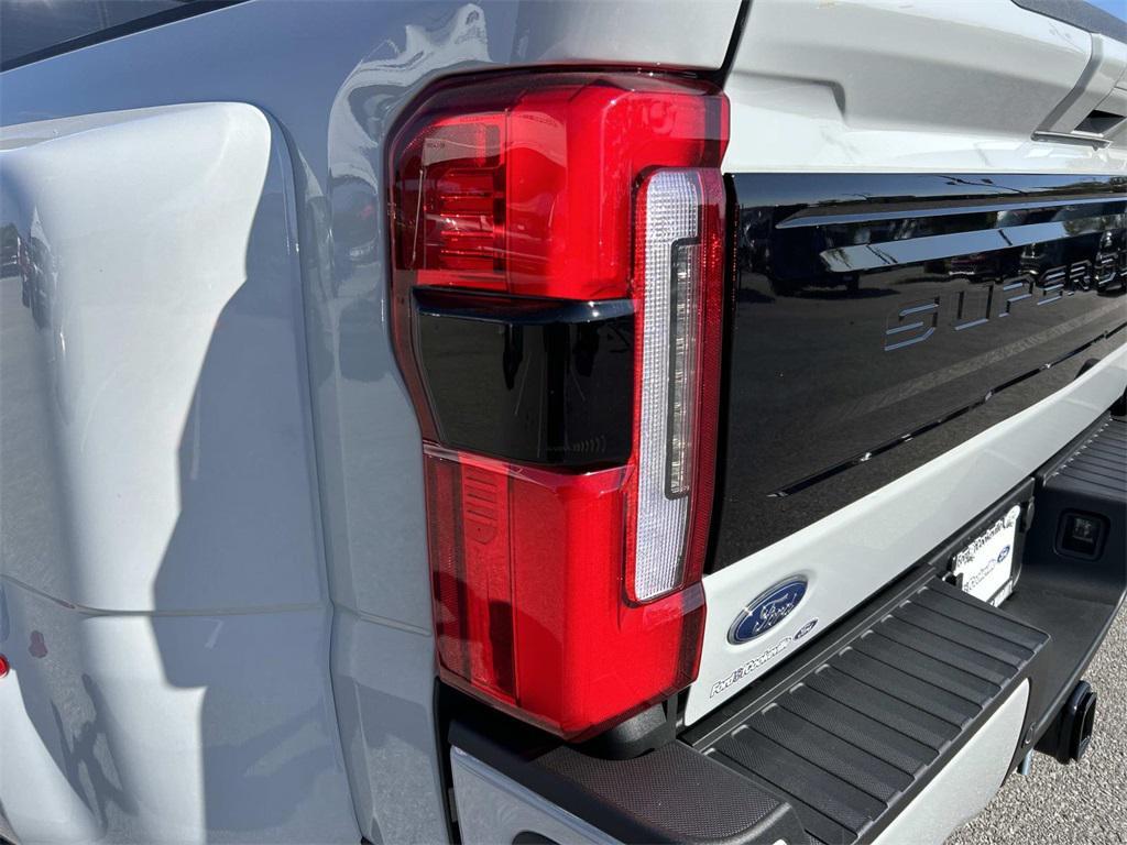 new 2026 Ford F-450 car, priced at $108,925