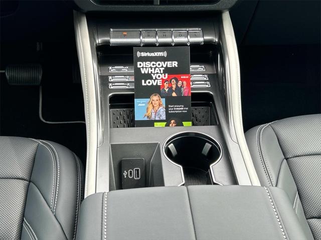 new 2025 Lincoln Nautilus car, priced at $51,403