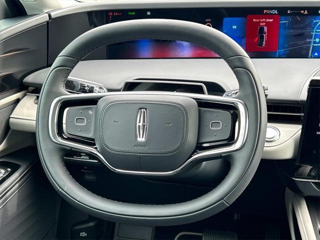 new 2025 Lincoln Nautilus car, priced at $51,403