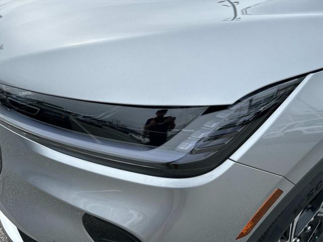 new 2025 Lincoln Nautilus car, priced at $51,403