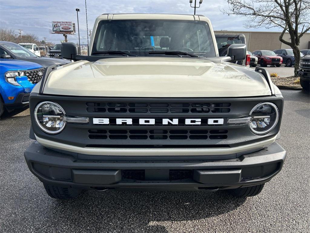 new 2025 Ford Bronco car, priced at $44,000