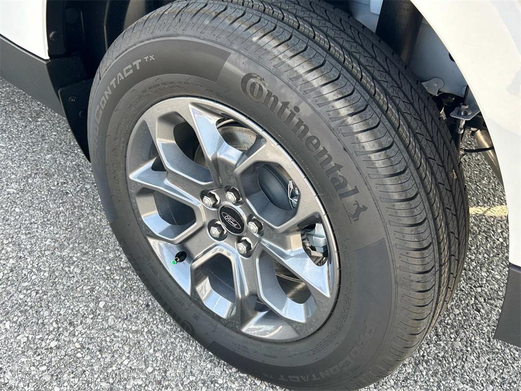 new 2025 Ford Maverick car, priced at $32,500