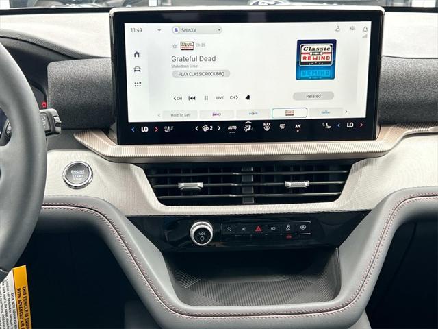 new 2025 Ford Explorer car, priced at $47,700