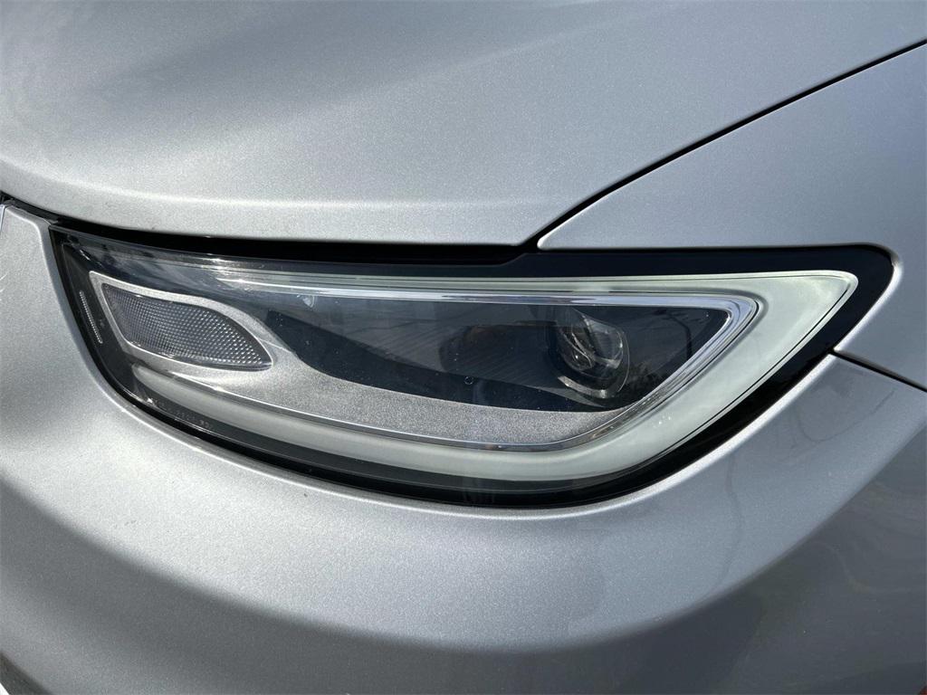 used 2024 Chrysler Pacifica car, priced at $33,481