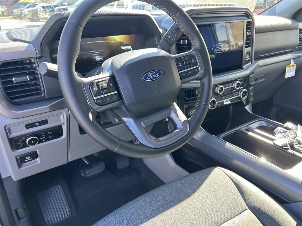 new 2025 Ford F-150 car, priced at $52,500
