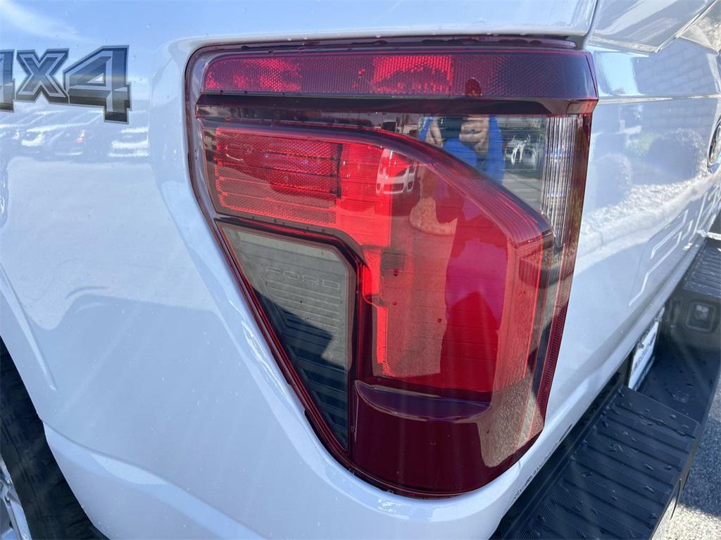 new 2025 Ford F-150 car, priced at $52,500