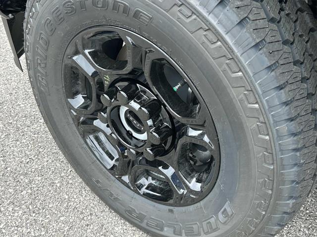 new 2025 Ford F-350 car, priced at $62,000