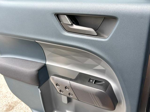 new 2025 Ford Maverick car, priced at $29,361
