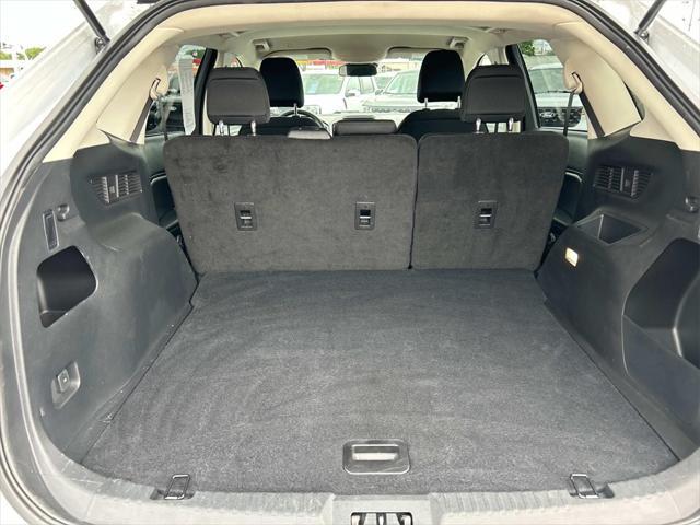 used 2024 Ford Edge car, priced at $31,981