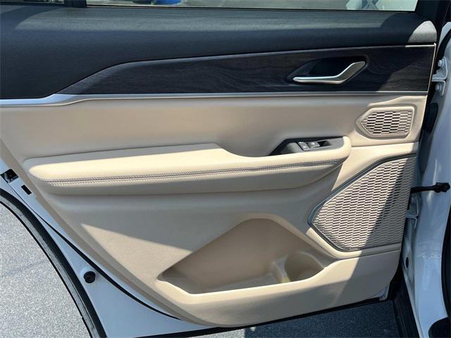 used 2022 Jeep Grand Cherokee L car, priced at $33,590