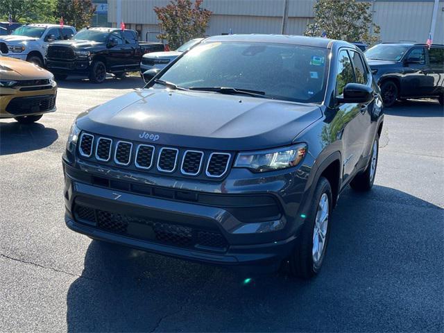 new 2024 Jeep Compass car, priced at $25,878