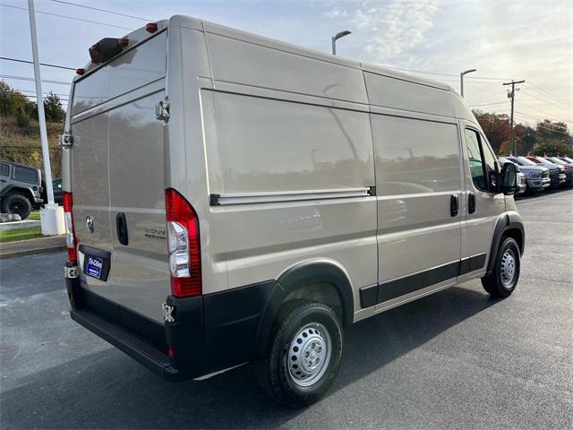 new 2025 Ram ProMaster 2500 car, priced at $51,216